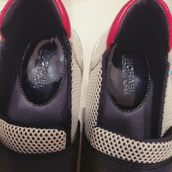 MK Michael Kors Sneakers slip on shoes white black & pink with heel - Picture 3 of 9